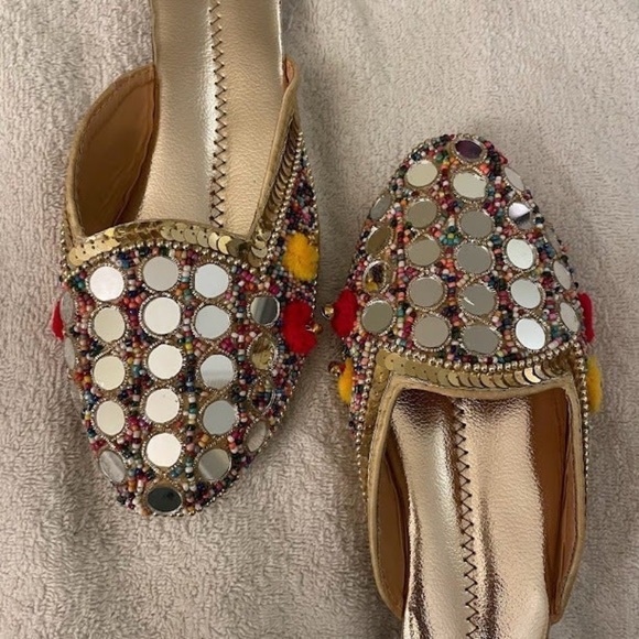 Gold Pakistani / Indian Ethnic Jutti Mules - Size 8 - 8.5 US - Picture 4 of 7